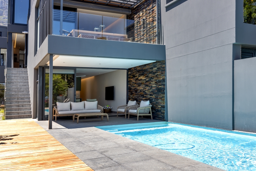 To Let 4 Bedroom Property for Rent in Camps Bay Western Cape